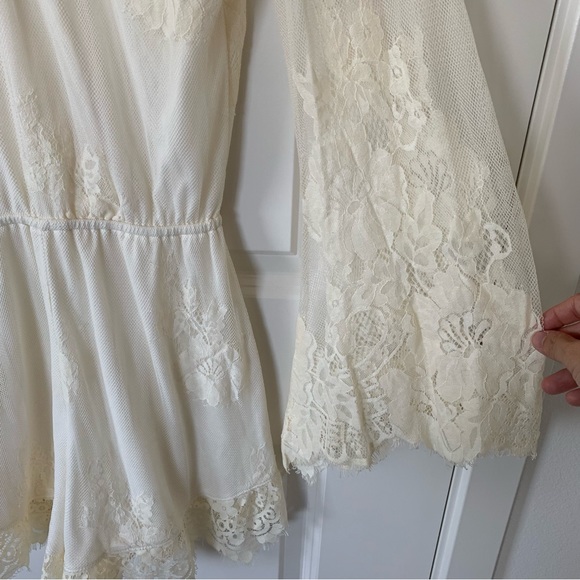 Show me your Mumu Lace Romper - Picture 9 of 12